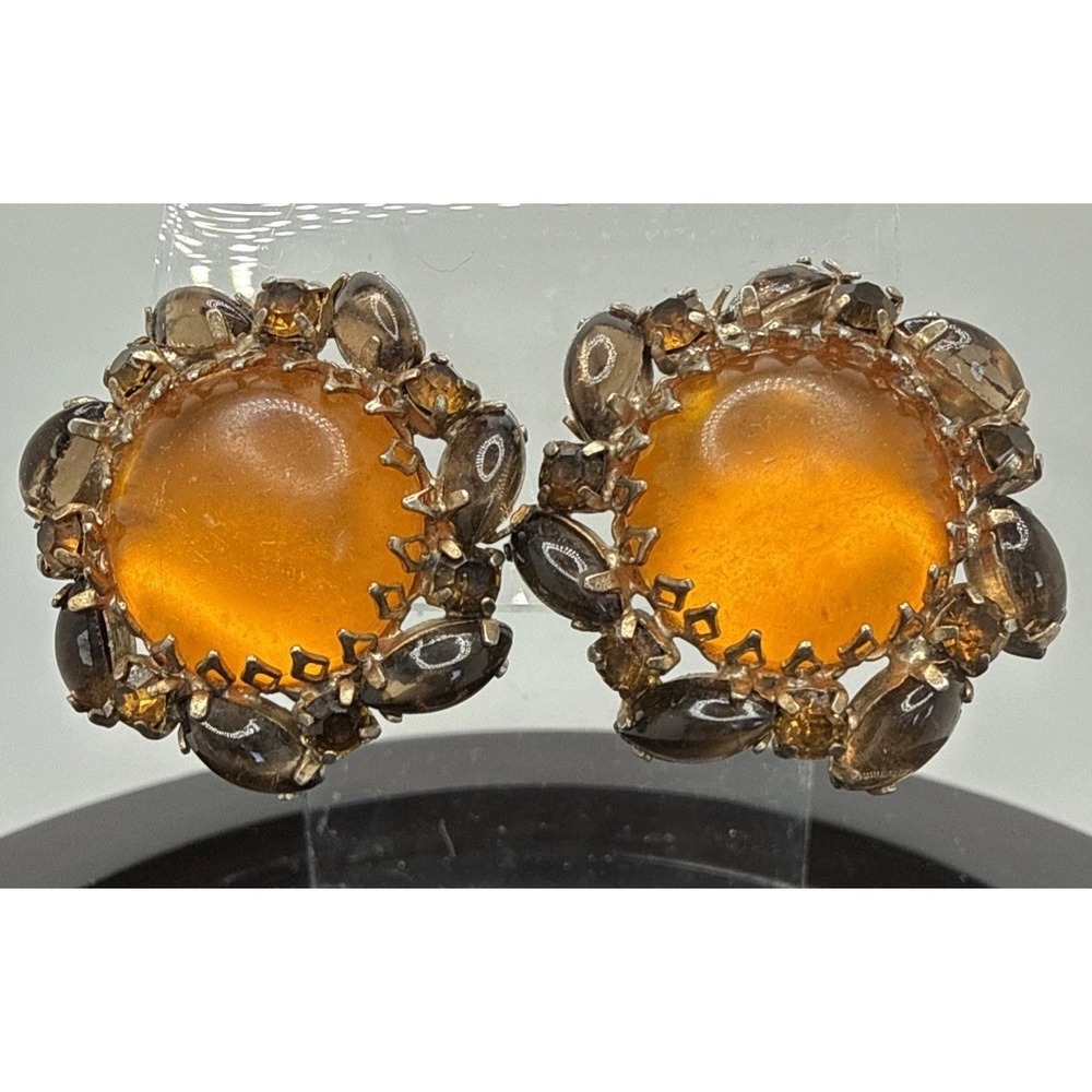 Vintage Weiss Honey Amber High Domed Cabochon Crown Setting Clip On Earrings